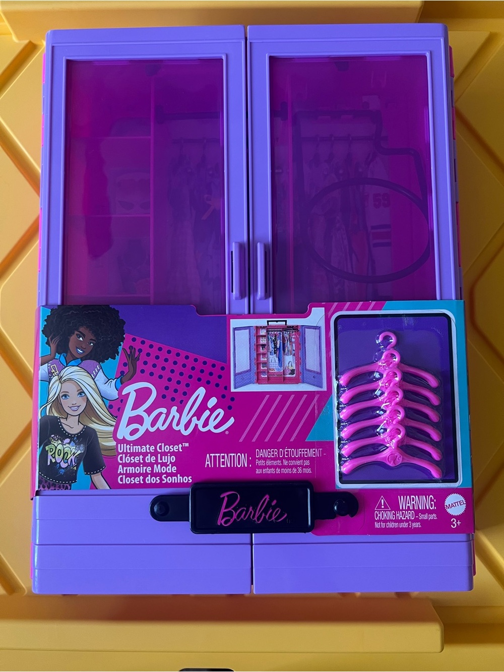 Barbie Fashion Case Back Panel in Hot Pink and Magenta